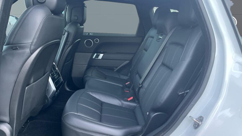 Land Rover Range Rover Sport 3.0 D300 HSE Silver 5dr Auto Diesel Estate